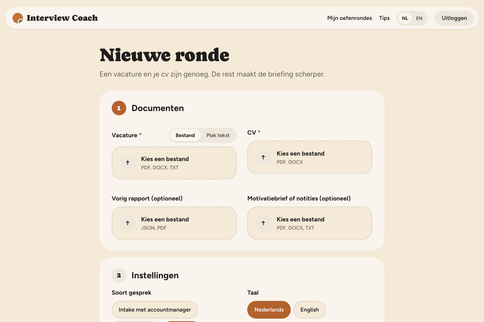 Het formulier voor een nieuwe ronde: vacature en cv uploaden, type gesprek, taal, duur en moeilijkheid kiezen.